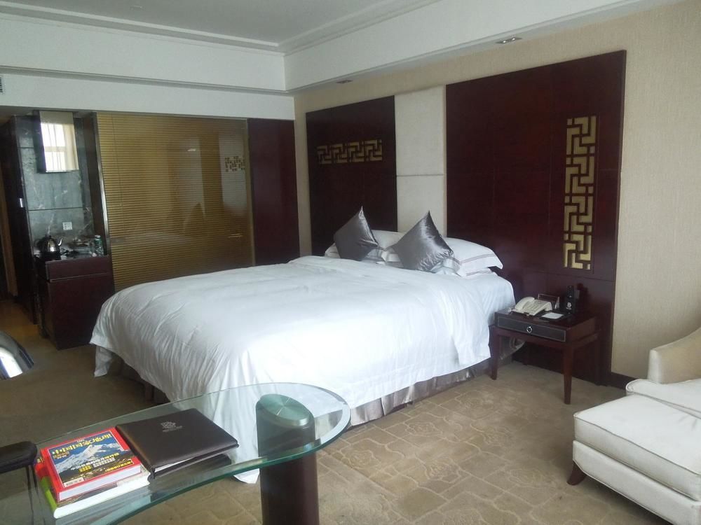 Boya Holiday Guangzhou Exterior photo